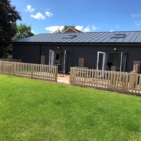 2 Barn Cottages Whitchurch  Exterior photo